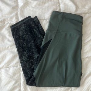 *Free Gift W Purchase* Black and green champion leggings. Size medium.